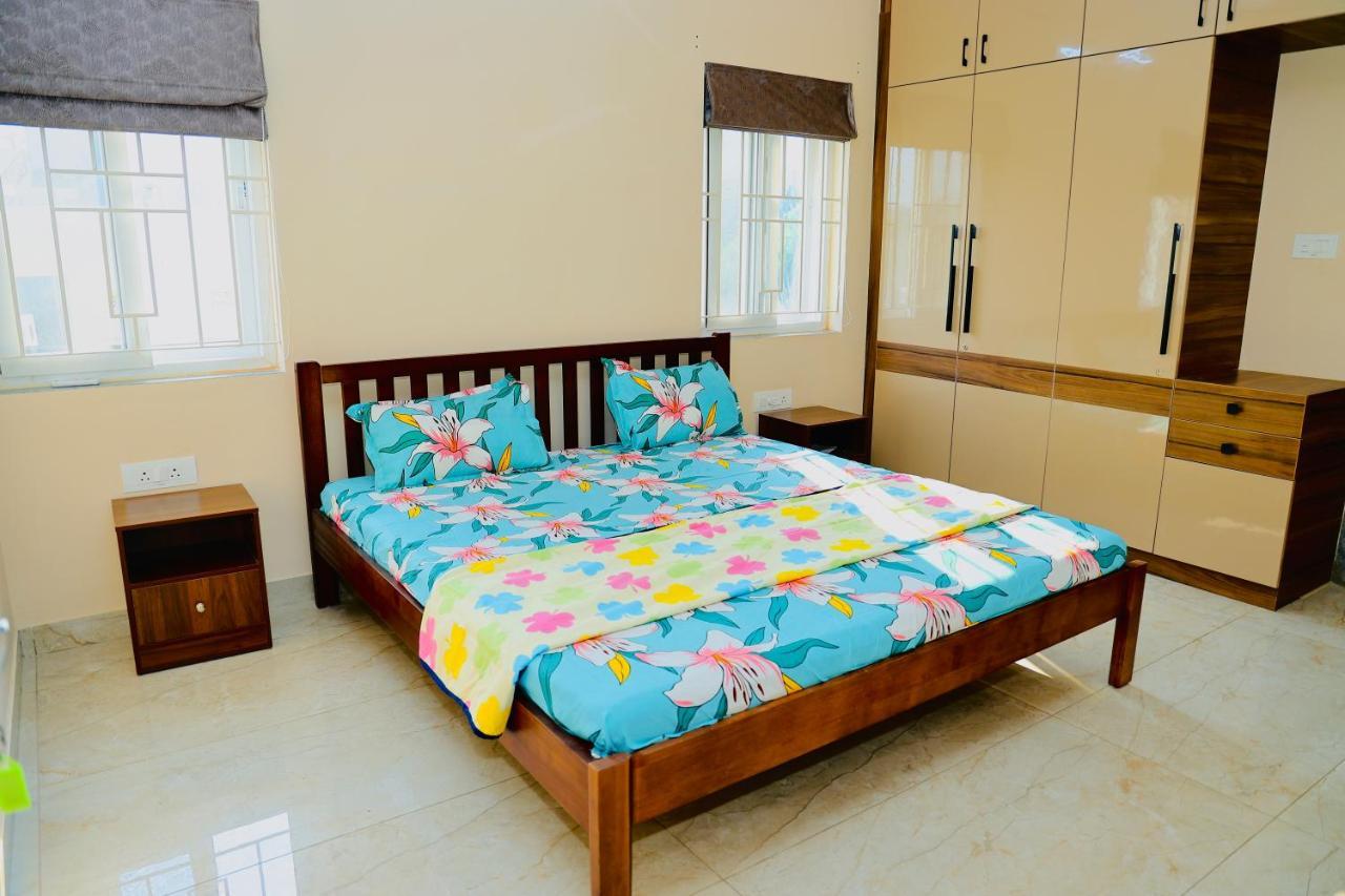 Swayamkrushi 4Th Floor Lejlighed Hyderabad Eksteriør billede